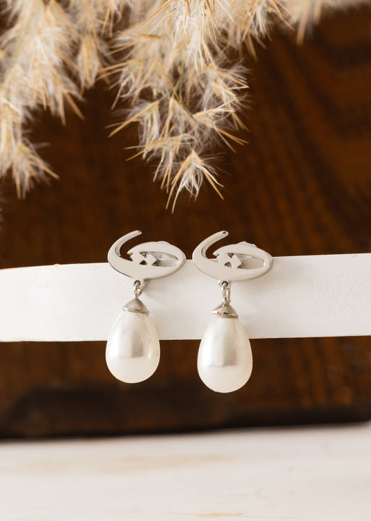 Arabic Initial Earring | ت